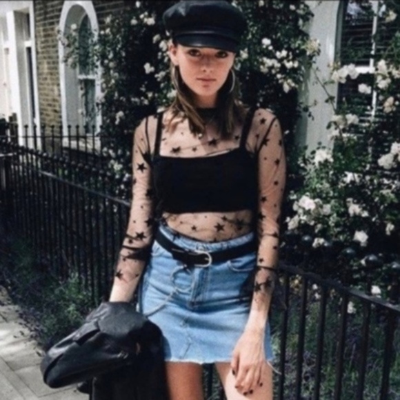 Tops - ⭐NEW Sheer Black Star Long Sleeve Mesh Top⭐